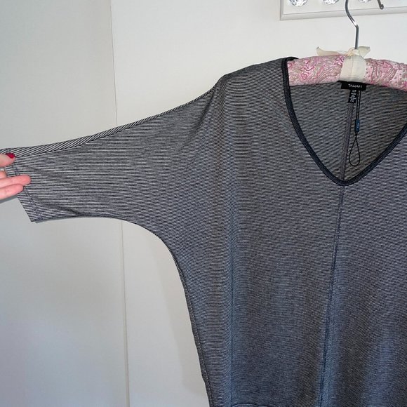 NWOT Tahari Dolman Shirt - Picture 2 of 4
